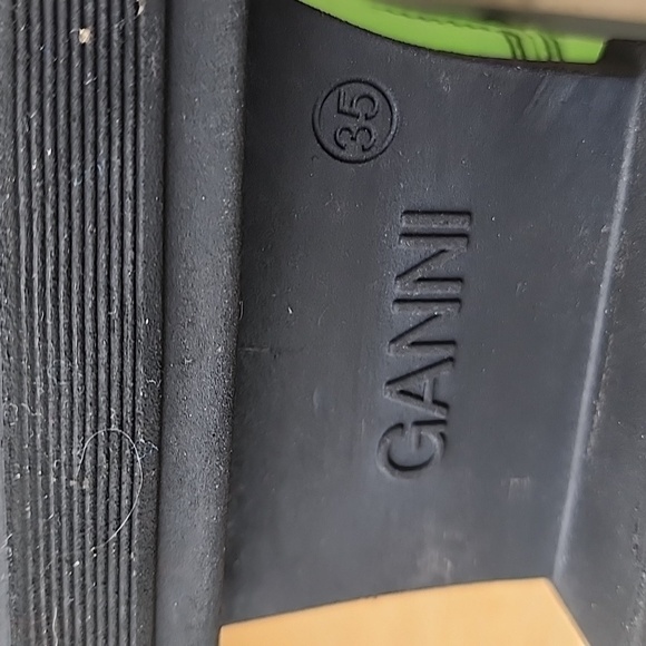 Ganni Lime Green Black Leather Chelsea Boot Size UE 35 MSRP $570 - Picture 12 of 14